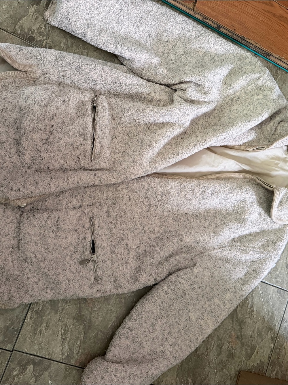 Reversible jacket size large